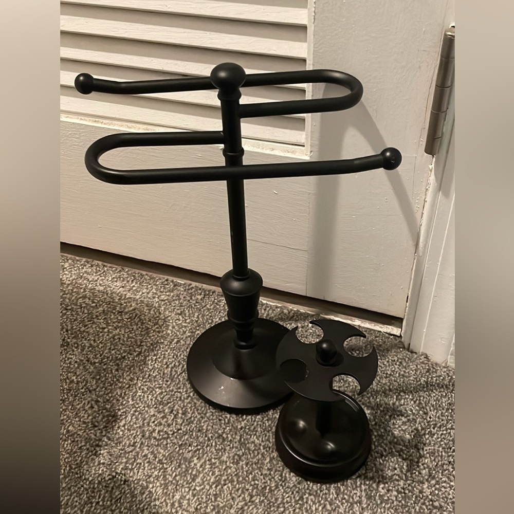 Black Metal Hand Towel Holder, Tooth Brush Holder and Tissue Box Cover
